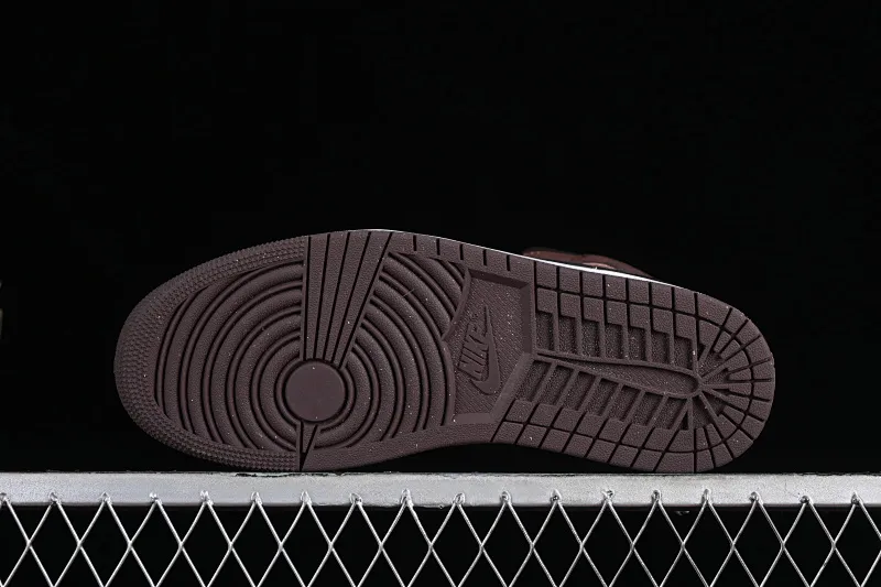 All Categories Air Jordan Jordan Series Basketball Shoes Air Jordan 1 Mid Air Jordan 1 Mid AJ1 Joe 1 Velvet Brown Zhongbang Basketball Shoes FZ4359-200